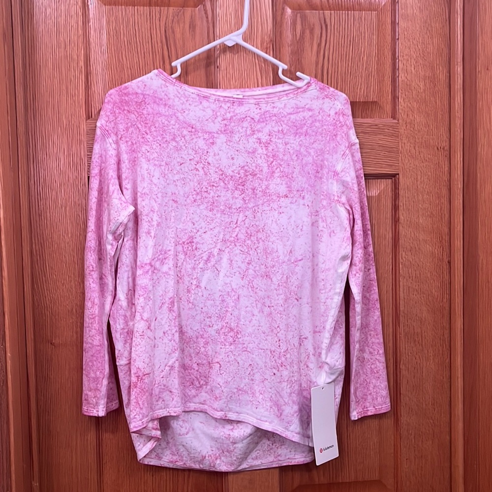 Smoke free home -Lululemon-never worn